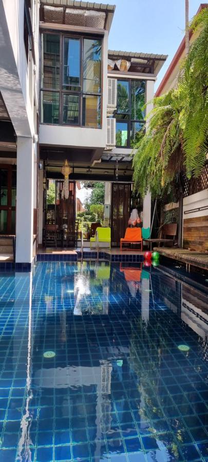 Hotel 33 Poshtel (Adults Only) Chiang Mai Exterior foto
